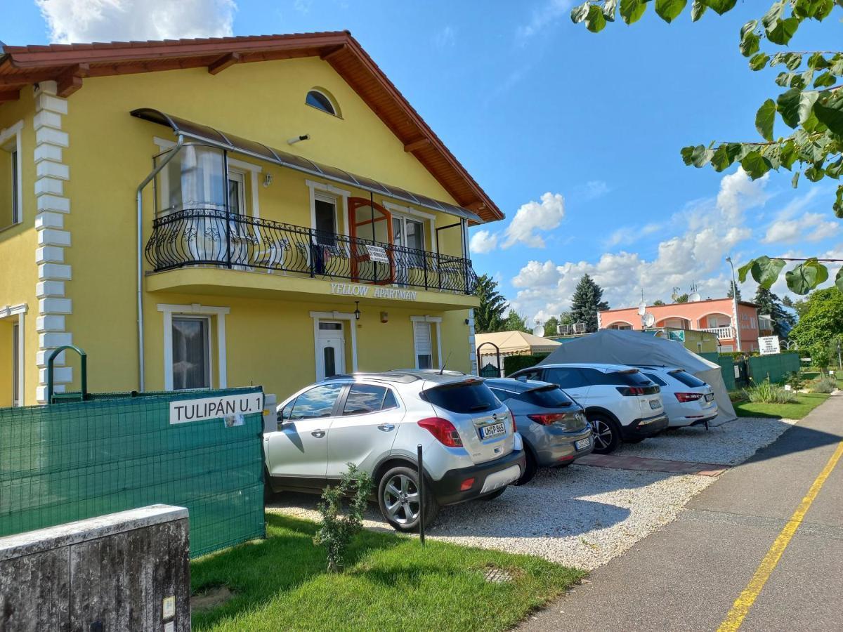 Yellow Apartmanhaz Bük Exteriör bild